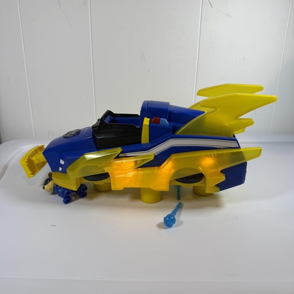 PAW Patrol Mighty Pups Charged Up Chase Transforming Vehicle Light Up & soundToy - Picture 10 of 11